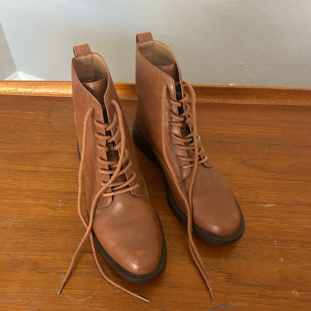 Madewell Evelyn lace up boots